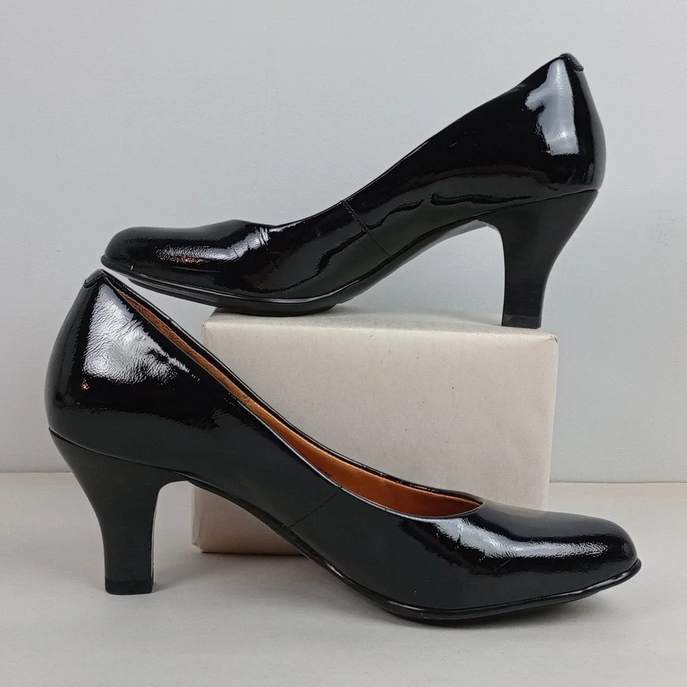 Sofft Womens 6.5 Black Patent Leather Round Toe Comfort Classic Office Pump Heel